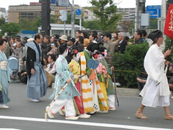 More than 2000 performers parade for 5 hours along a 2km route for the Jidai Matsuri.