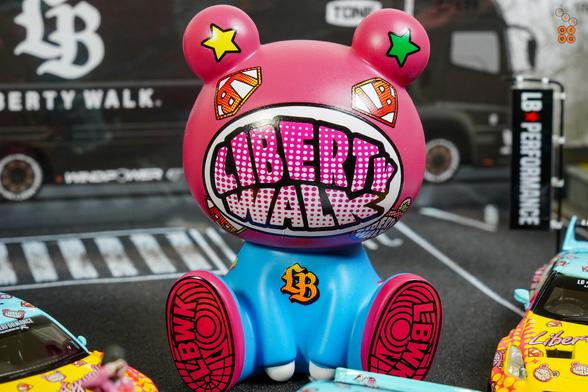 LBWK Kuma figure in 100% scale on AREA 164