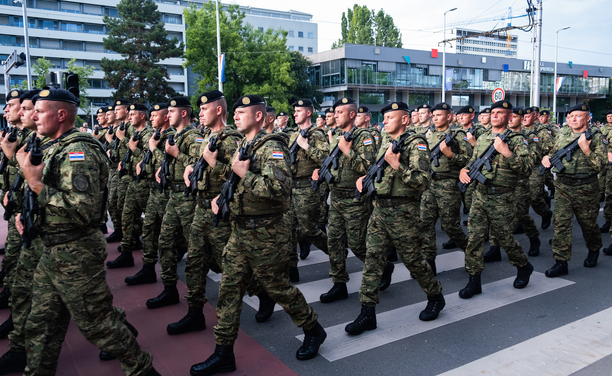 Desfilada militar a Croàcia (iStock)
