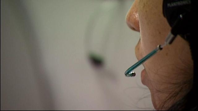 La nova llei d'atenció a la clientela, quan s'aprovi, obligarà les empreses grans a atendre en català a Catalunya (3Cat)