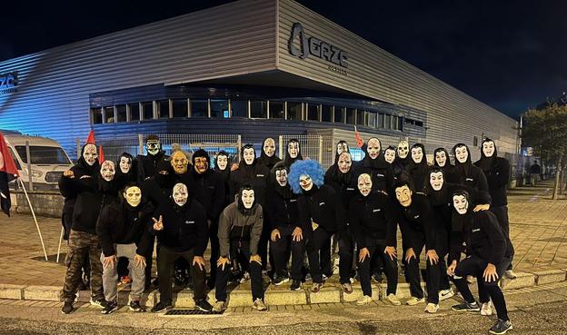 🎃 Convenios y condiciones laborales que dan miedo.
Gazc en lucha contra la dignidad laboral fantasma de la patronal.⚫🔴
#CNT #Gazc #Halloween