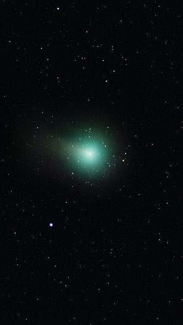Comet C/2025 R2 (SWAN)