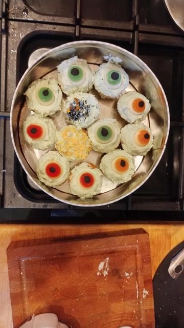 My daughter's cupcakes and/or a biblically accurate angel 