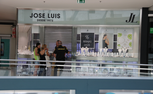 La joieria atracada a l'Ànec Blau el 16 de juliol del 2018 (ACN/Norma Vidal)