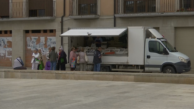 La furgoneta carregada de peix fresc del José Manuel (3CatInfo)
