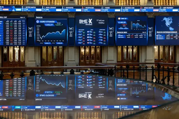 Los cuatro valores más baratos del Ibex tras el récord y otros tantos con alto dividendo