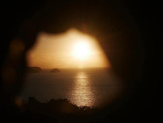 couché de soleil a terre de bas ( Guadeloupe par @batotoeko)