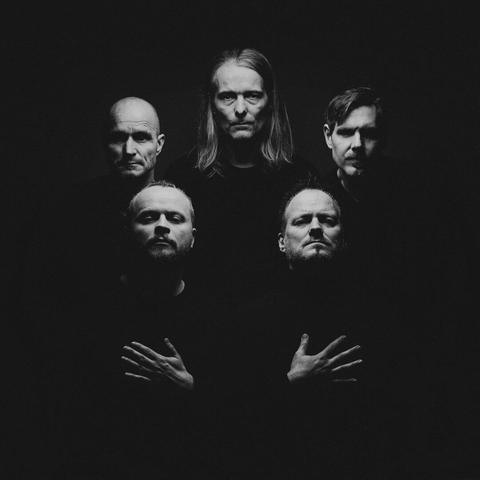 Studio portrait of rock band Electric High in black and white using the Queen album cover motive.