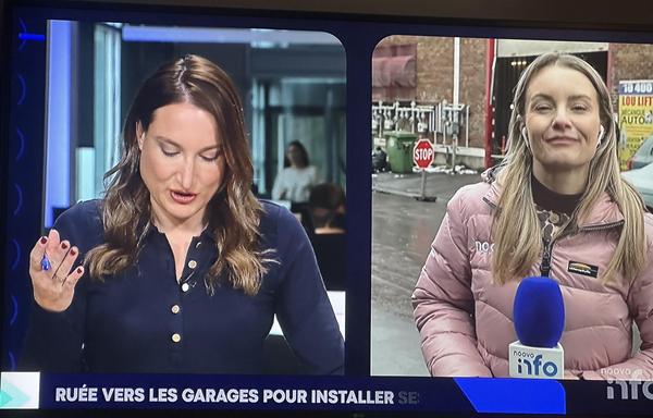 Nachrichten im TV, zeigt eine Nachrichtensprecherin und daneben eine Reporterin vor Ort bei einer Garage.