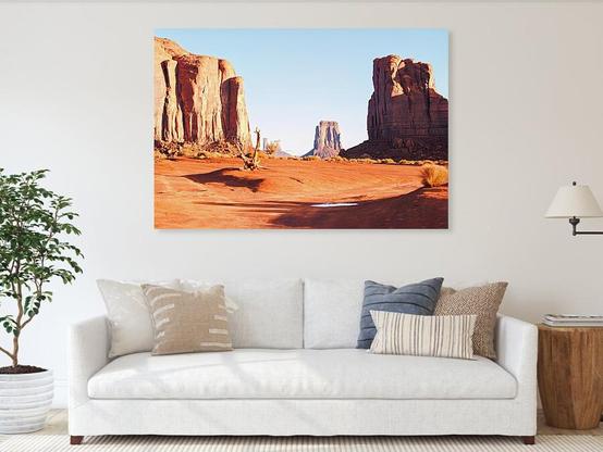 Morning light threading between the sandstone giants of Monument Valley — structure, silence, and color in perfect balance. Haas–Adams hybrid tonality for those who love the sculpted glow of the desert.
#MonumentValley #FineArtPhotography #SouthwestLight #ErnstHaas #AnselAdams #DesertGeometry #LandscapeCollectors #RobertNPhotographer #AmericanWest #MatteMetalPrints #GalleryWall