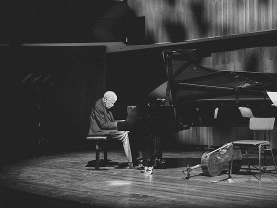 Abdullah Ibrahim aan de piano