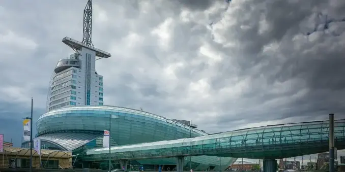 🌍 Entdecke das Klimahaus Bremerhaven! Ein unvergessliches Erlebnis für Groß und Klein! ✈️🌊