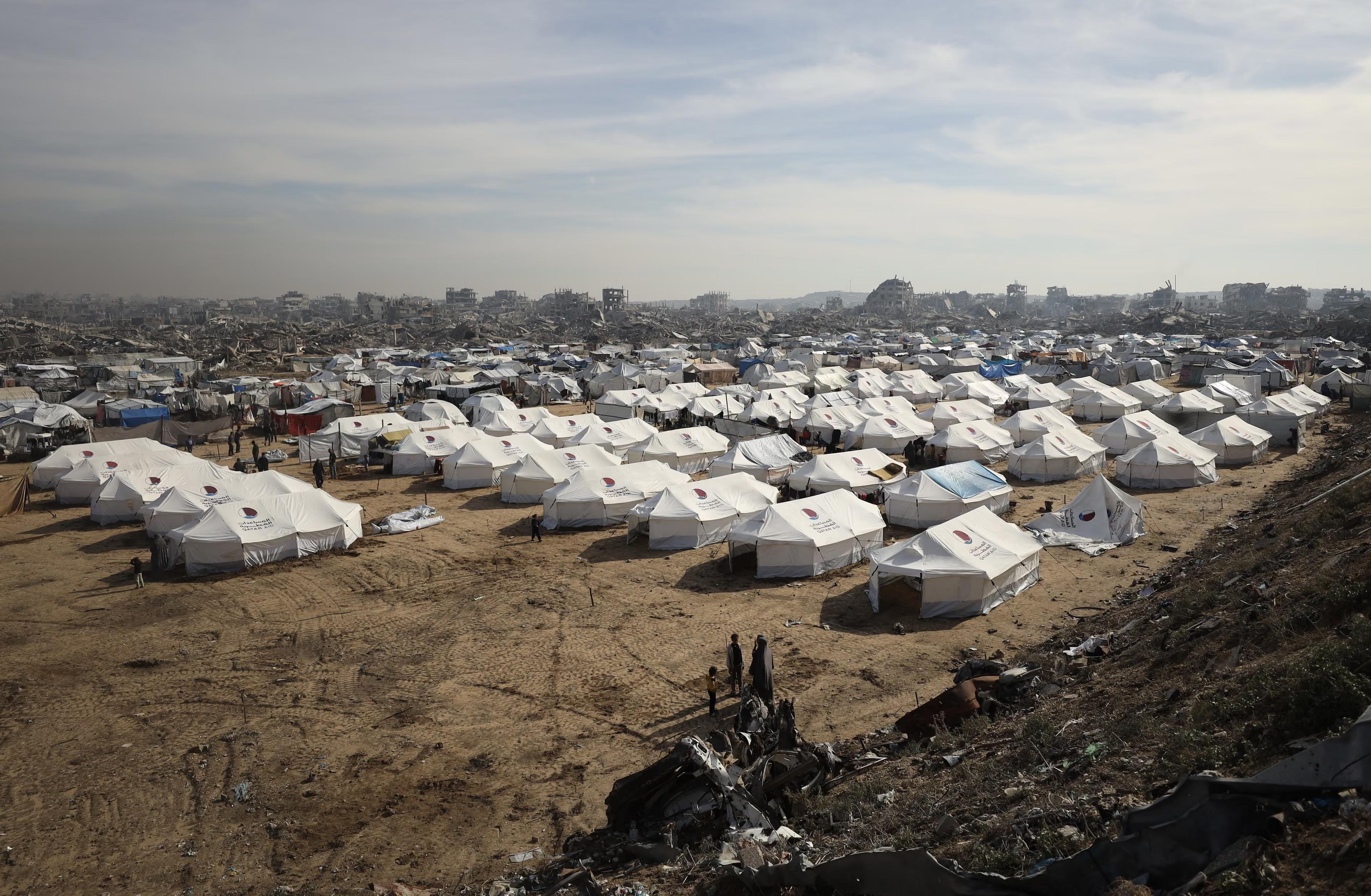 New large tents in Zeitoun.