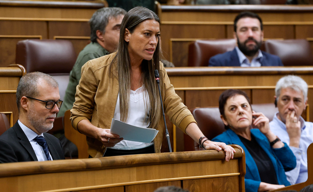 La intervenció de Míriam Nogueras al Congrés ha girat a l'entorn dels objectius de dèficit aprovats pel govern (EFE/JJ. Guillén)