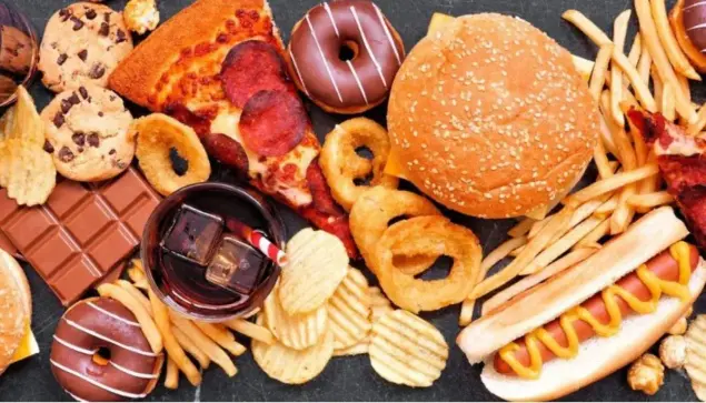 Image representative of experts' warning ultra-processed foods pose global health risks.