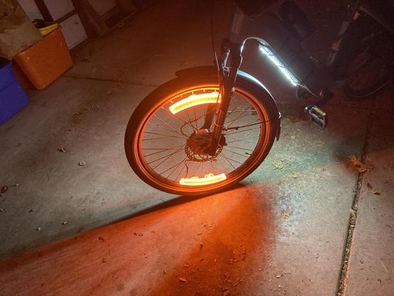 Bike lights on a wheel