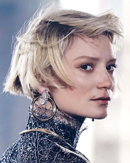 𝐌𝐢𝐚 𝐖𝐚𝐬𝐢𝐤𝐨𝐰𝐬𝐤𝐚