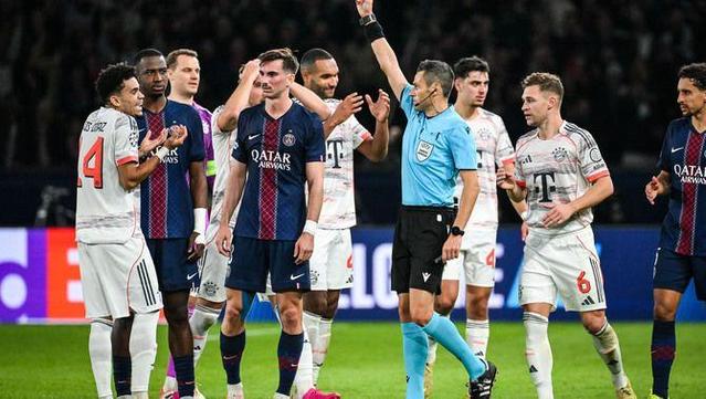 El moment de l'expulsió de Díaz (EFE)