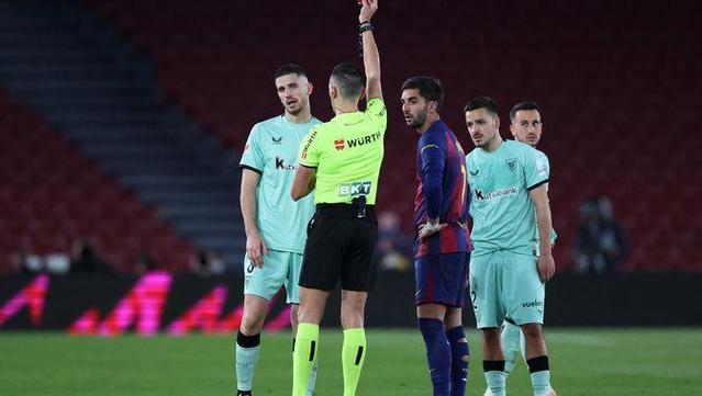 Sancet ha perdut els papers i ha acabat expulsat (Reuters)