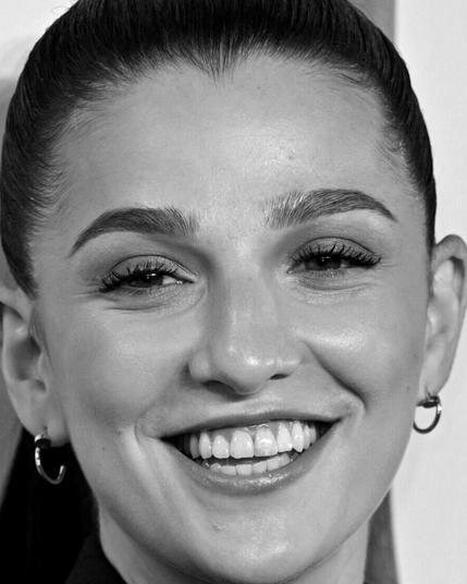 𝐌𝐚𝐫𝐢𝐬𝐚 𝐀𝐛𝐞𝐥𝐚