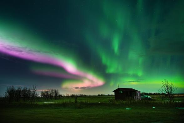 Green and pink aurora.