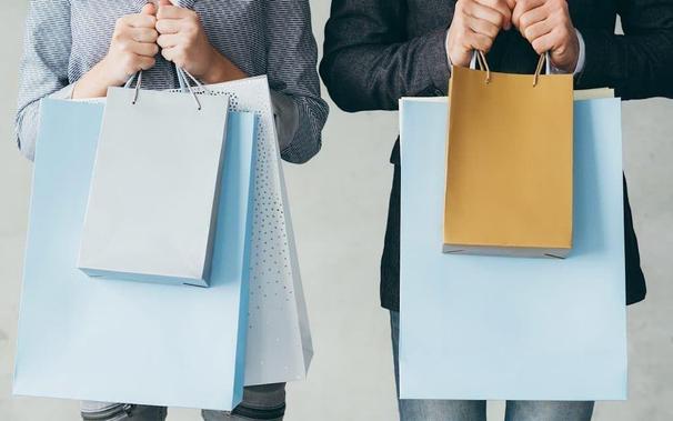 Shopping at the sales