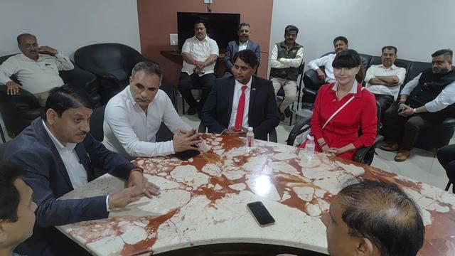 𝐒𝐡𝐫𝐞𝐞𝐤𝐚𝐧𝐭 𝐏𝐚𝐭𝐢𝐥 𝐋𝐞𝐚𝐝𝐬 𝐍𝐚𝐬𝐡𝐢𝐤 𝐄𝐱𝐩𝐨𝐫𝐭 𝐏𝐮𝐬𝐡 𝐰𝐢𝐭𝐡 𝐏𝐨𝐥𝐚𝐧𝐝-𝐈𝐧𝐝𝐢𝐚 𝐂𝐡𝐚𝐦𝐛𝐞𝐫 𝐚𝐭 𝐍𝐈𝐌𝐀
https://epaper.freepressjournal.in/c/78627792?shreekant%20Patil/
#shreekantpatil #nima #nashik #polandindia #indopoland #industrialties #export #trade #leadership #supplychain #partnership #picc #europe #investment #India