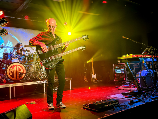 Moving pictures the tribute Rush band