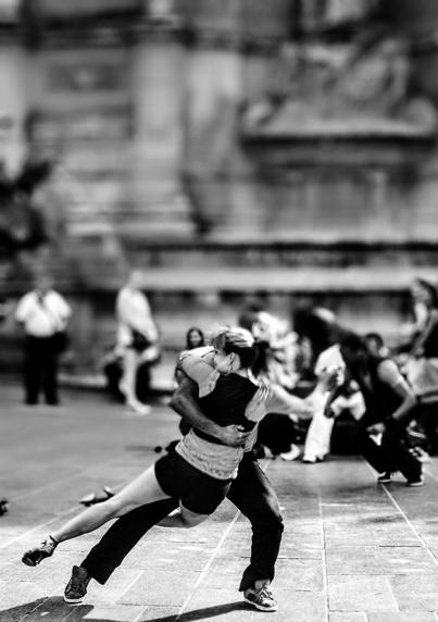 Two dancers in Paris
