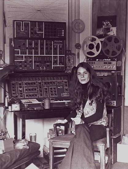 Early Days of Laurie Spiegel 

(born September 20, 1945)[1] is an American composer. She has worked at Bell Laboratories, in computer graphics, and is known primarily for her electronic music compositions and her algorithmic composition software Music Mouse. She is also a guitarist and lutenist. (Wikipedia)