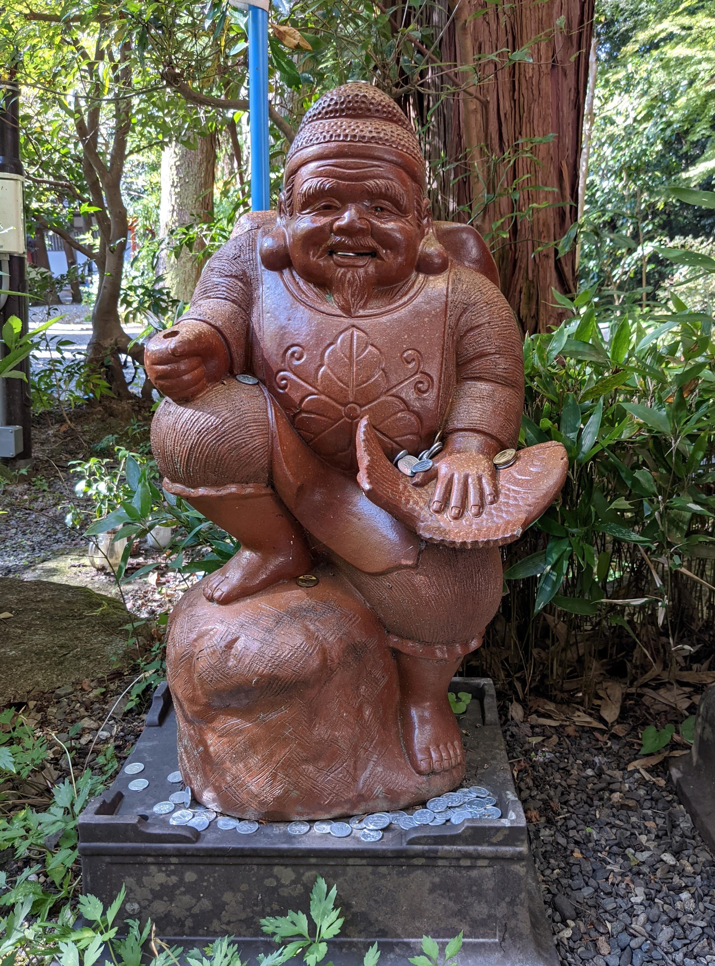Statue of Ebisu at Sekizanzen-in.