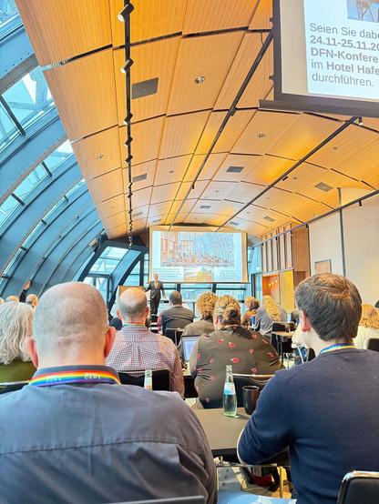 Fotoimpressionen von der 12. DFN-Konferenz Datenschutz im Hotel Hafen Hamburg. Fotos: Jean Neuwald (DFN-Verein), Tina Paul (DFN-CERT)