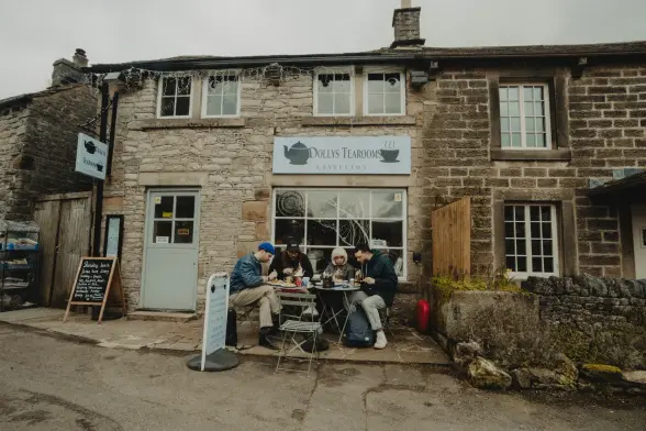 
Mandy, Indiana, est un groupe de noise rock anglais-français basé entre Manchester et Berlin, formé en 2018.  	

    Valentine Caulfield
    Scott Fair
    Simon Catling
    Alex Macdougall