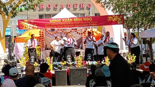 A touch of Pasifika. I'm not sure which islands, but they brought plenty of enthusiasm to their opening number.