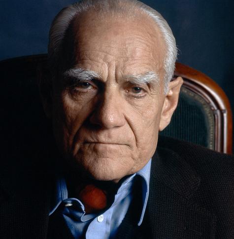 Різниця між гумором і трагедією ...
Альберто Моравіа

La differenza tra l’umorismo e la tragedia ...
Alberto Moravia
https://buymeacoffee.com/valdeloir/lujovigoxe

#гуморітрагедія #точказору #людськийдосвід #філософіяжиття #цитатадня
#humorandtragedy #pointofview #humanexperience #lifephilosophy #quotestothinkabout