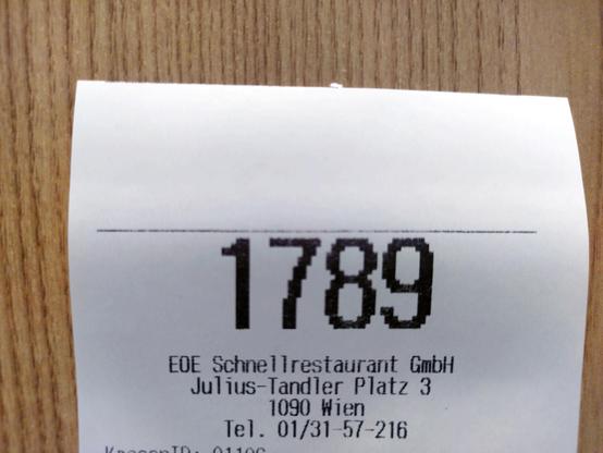 McDonald's-Wartenummer: "1789", ausgedruckt gestern zu Wien.