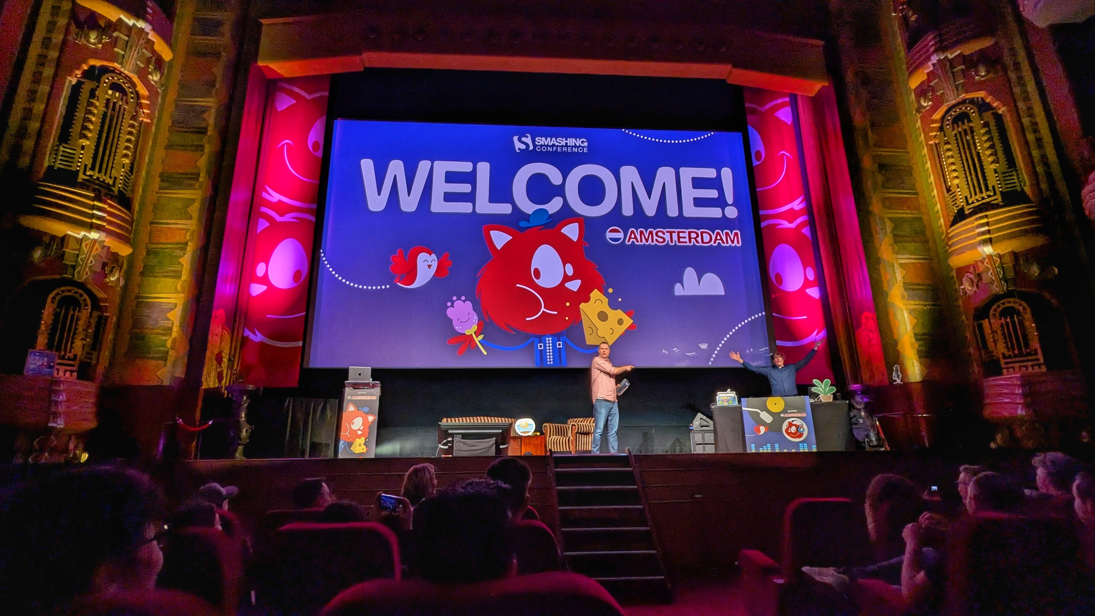 #smashingconf is about to kick off. At Tuchinski! #fronteers 🥰
