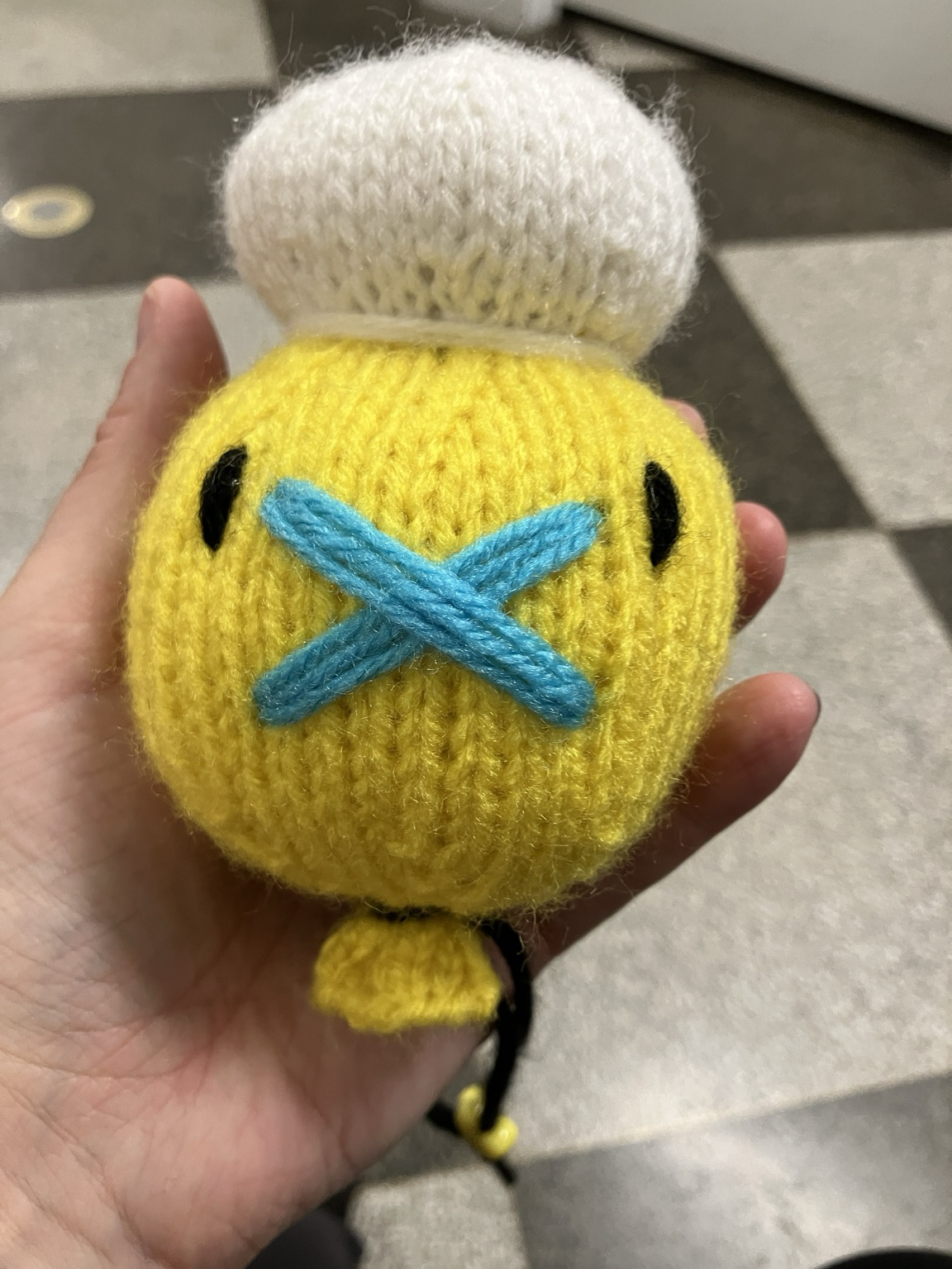 Knit drifloon plush in its shiny color variant