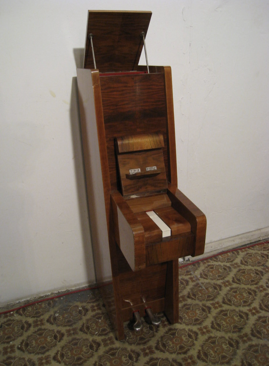 a piano with a single key