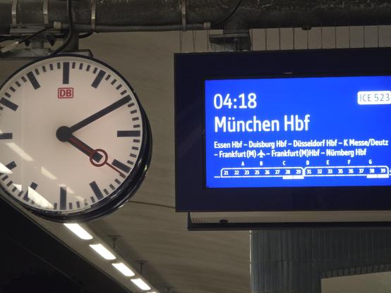 Anzeige 
4:18 München 