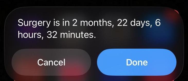 Screenshots of a countdown alert