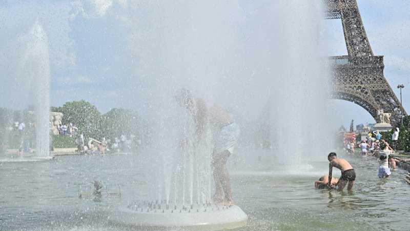 Europe swelters as heat dome pushes temperatures towards 40 degreesThe severe heatwave prompted nationwide warnings, alcohol bans, transport disruption and signs of strain on wildlife and at tourist hotspots. #News #Europe #Paris #theApostolicPalace