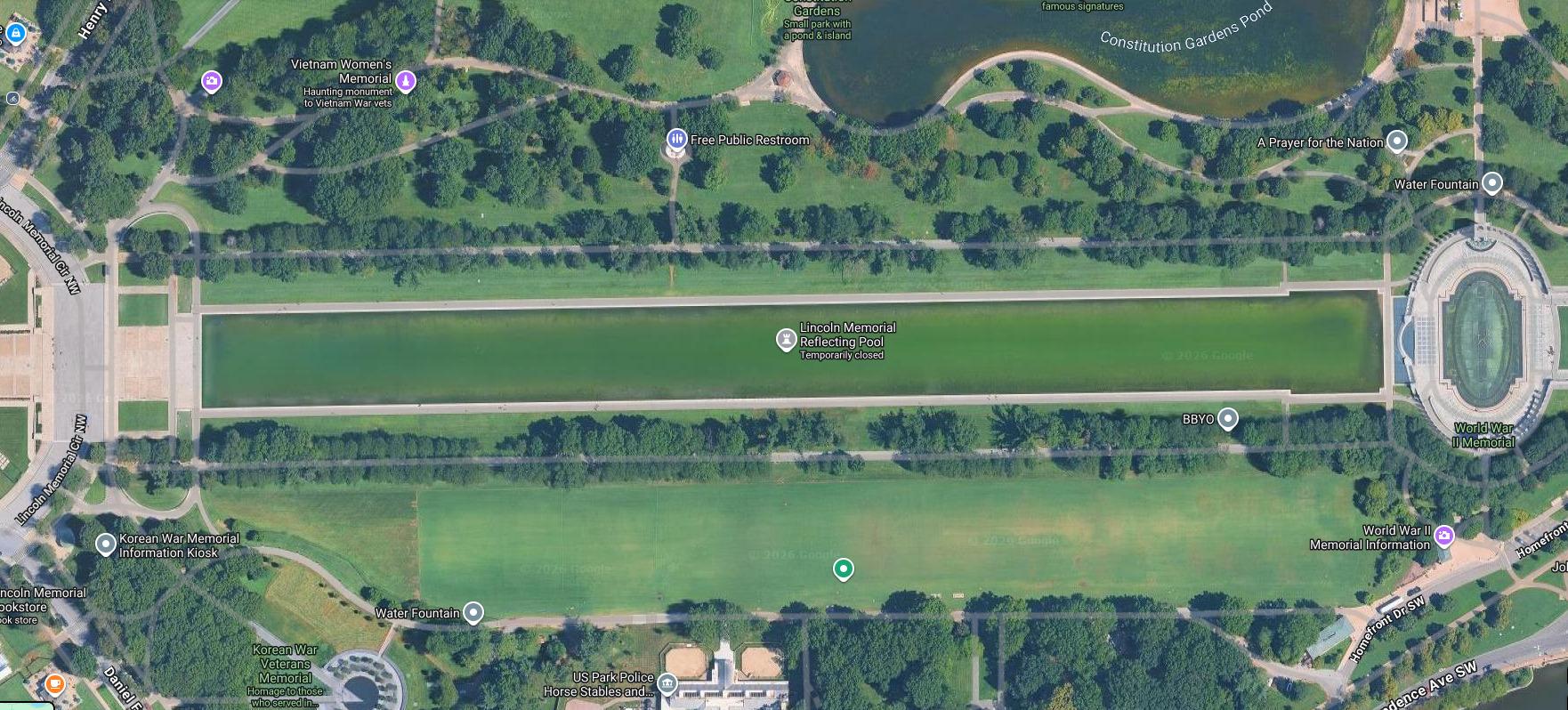 Google Maps satellite view with the Reflecting Pool nice and green