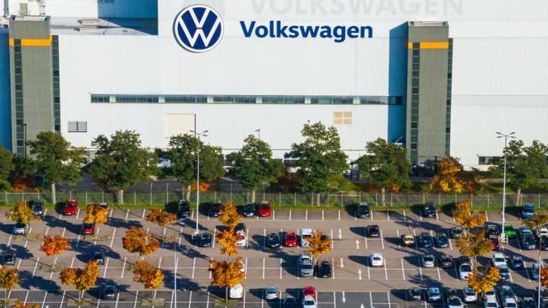 VW may close four factories to adapt to the future, report saysWith falling sales in the US and especially China, VW Group wants to restructure. #News #Germany #Europe #VolkswagenGroup