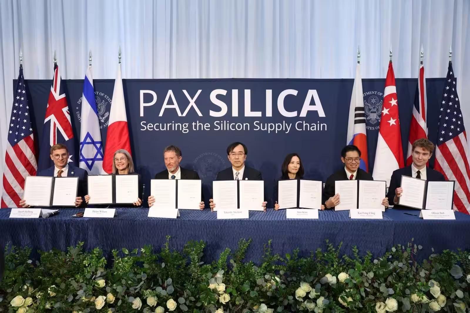Pax Silica, unveiled by Undersecretary of State for Economic Affairs Jacob Helberg, far left, is the State Department’s first major diplomatic initiative this term on securing critical mineral supply chains - photo Pax Silica & State Department
Motto: "Securing the Silicon Supply Chain"