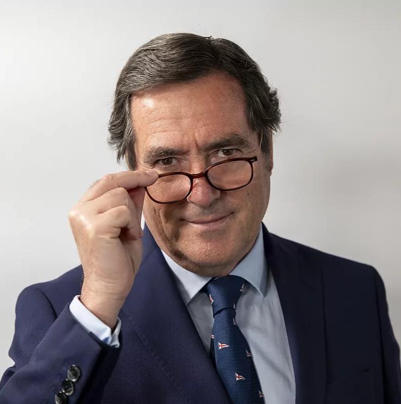 Foto de Garamendi.