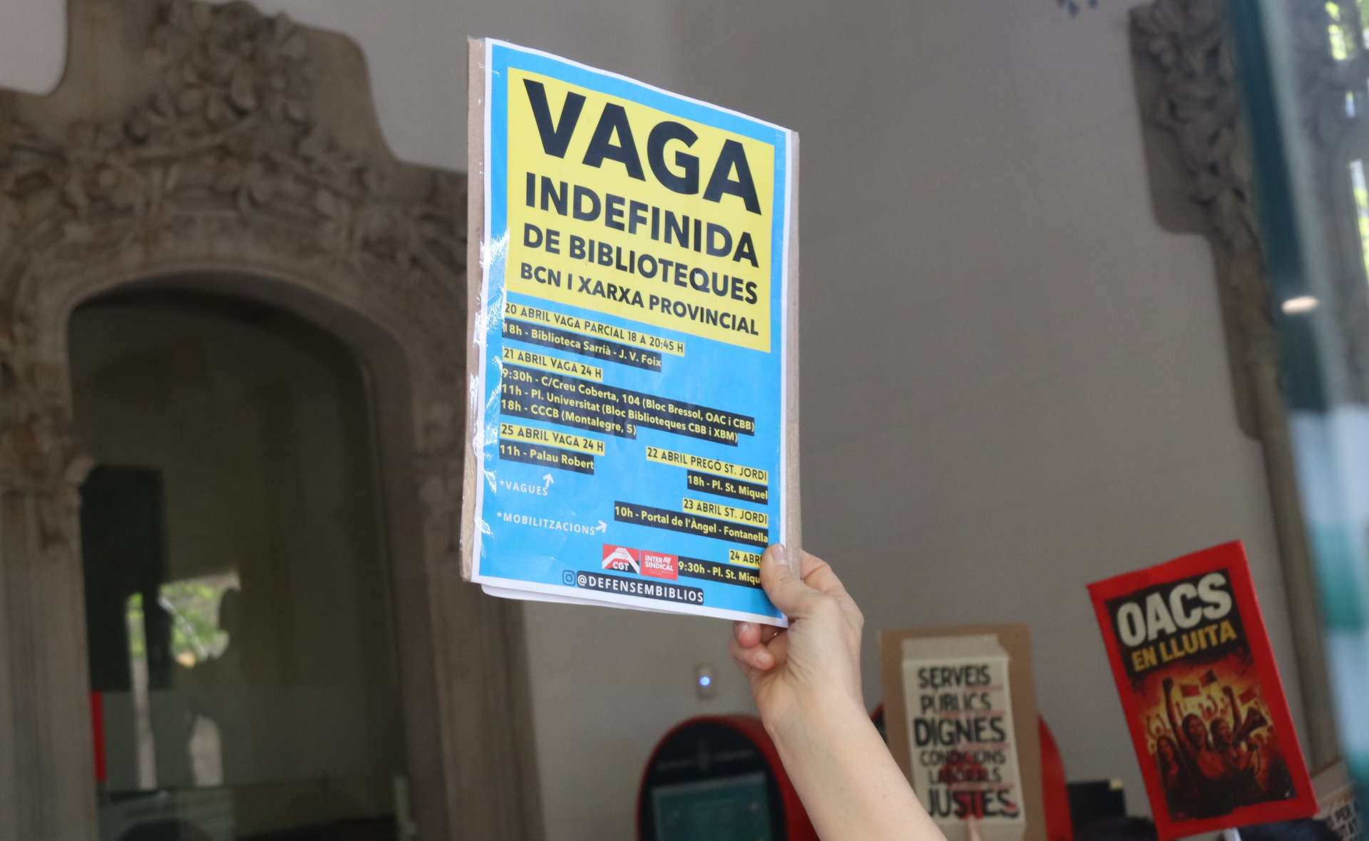 Mobilització de la plantilla de biblioteques de Barcelona (Nico Tomás/ACN)