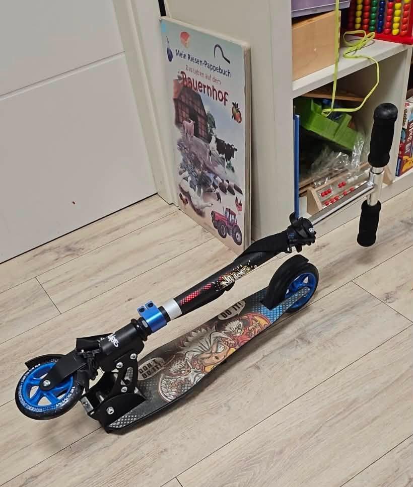 blauer Roller