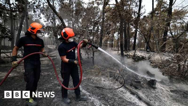 Volunteer firefighter suspected of starting devastating France forest fire