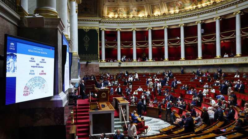 Major step forward: French lawmakers approve social media ban for children under 15Frances parliament on Tuesday approved a social media ban for children under 15. President Emmanuel Macron immediately hailed the "major step forward", saying in a video posted on social media that… #News #France #French #EU